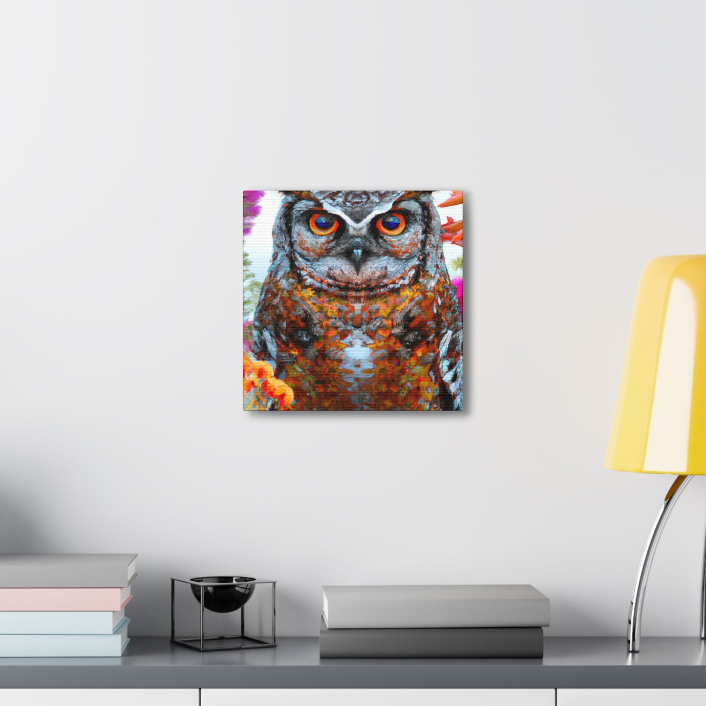 Owl's Splendor. - Canvas